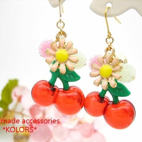 さくらんぼピアス・イヤリング+++KOLORS+++