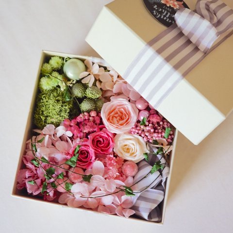  ＊母の日の贈り物: プリザのBox Flower＊ パステルピンク(4)