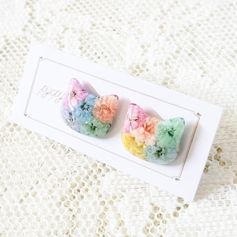 かすみ草のねこちゃんピアス～Pastel color～