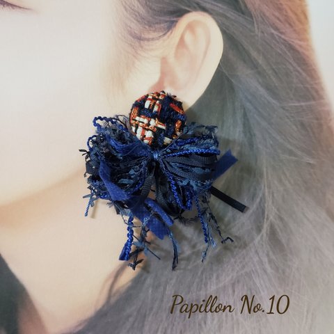 パピヨンNo.10ピアス＜金属アレルギー対応＞