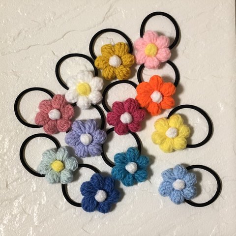 お花のヘアゴム☆。.:＊・゜ハンドメイド