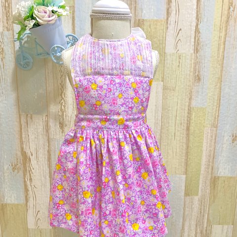 新作！👗お食事エプロン ドレス風👗