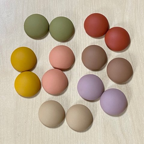 MATTE MULTICOLOR CABOCHONS