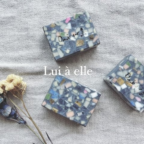 万能石鹸 Lui à elle Soap 　アート石鹸　オーガニック　ヴィーガン　ギフト　SDGS　雑貨石鹸　ラベンダー　ベルガモット　モザイクアート【１個】