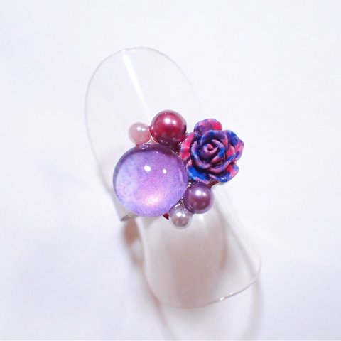薔薇とパールの指輪💍 レジン カボション ガラス 紫色