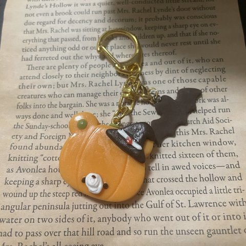 【キーホルダー】くまおのハロウィンかぼちゃ