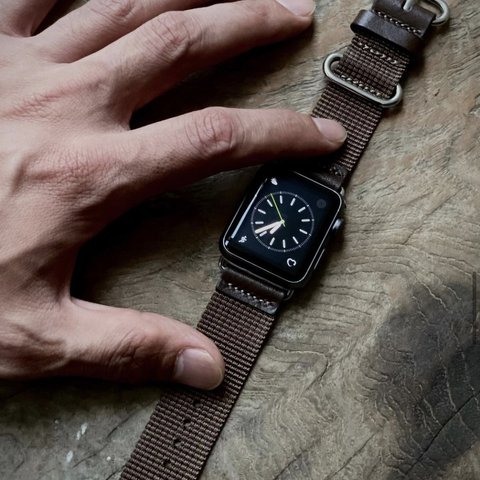 Apple Watch バンド レザー 本革  ナイロン ベルト ミリタリー アップルウォッチ Ultra/8/7/6/SE/5/4/3/2/1 38mm/40mm/41mm カーキオリーブ