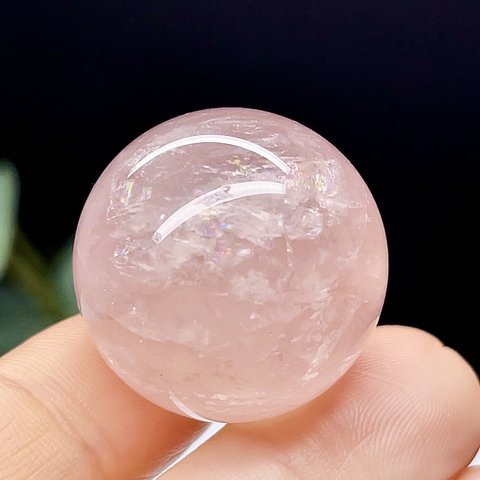 ローズクォーツ　丸玉　置物　スフィア　紅水晶　天然石　【美品】144