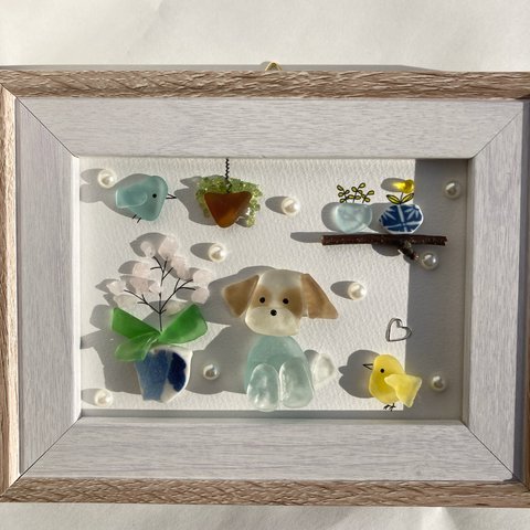 シーグラスアート おすわりシーズー インコ 花と植物 犬 プレゼントにおすすめ 犬 小鳥
