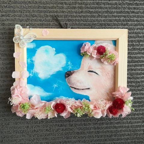 「花かんむりの犬」プリザーブドフラワーと油彩☆壁掛け☆