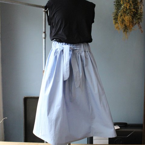 TRONCH I / コットンツイルの台形スカート　col:light blue