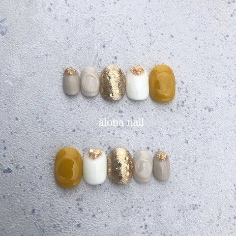 ネイルチップ ニュアンス ぷっくり イエロー ゴールド 淡色ネイル