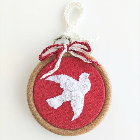 小さな刺繍フレーム『flower pigeon』red color