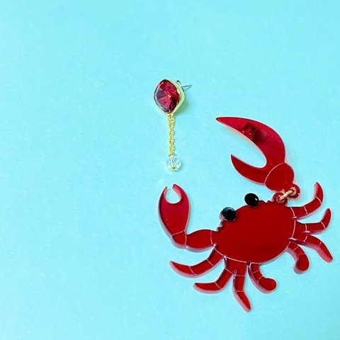 夏が来た！カニピアス🦀