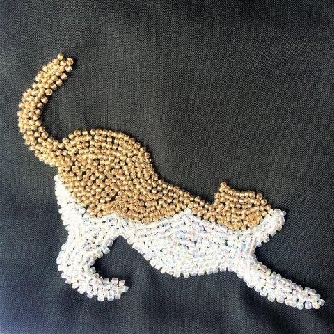 猫ねこ　ビーズ刺繍　手提げバッグ