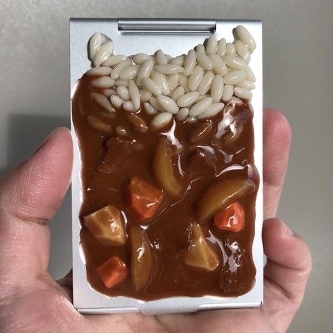 カレーライスのコンパクトミラー