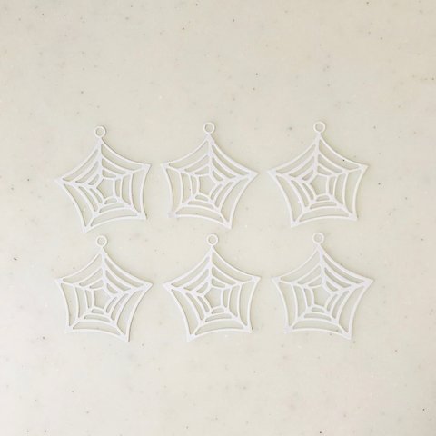 White Spiderweb Pendant Tops