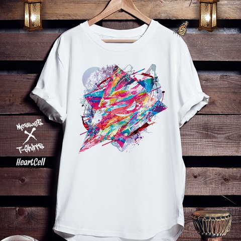 グラフィックアートTシャツ「HeartCell」