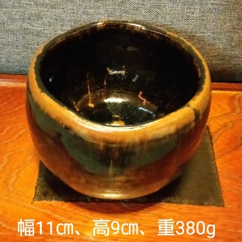 黒釉筒茶碗
