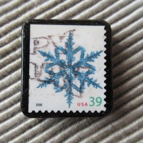 アメリカ　クリスマス切手ブローチ357