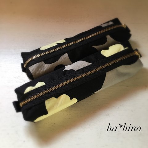 花柄Black ◡̈♥︎ペンケース