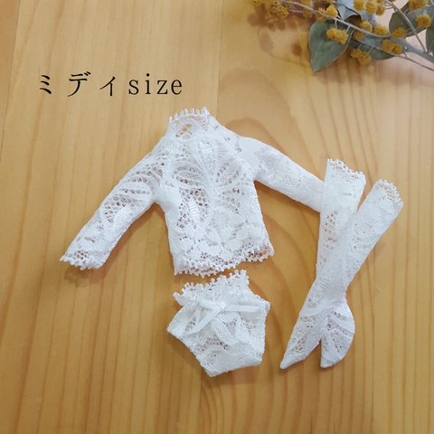 handmade ミディブライスサイズ  レースの3点セット