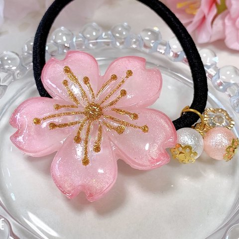 桜ヘアゴム　レジン　ハンドメイド