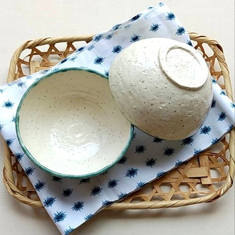陶のお茶碗・小鉢【エメラルドグリーンの涼やかシリーズ】
