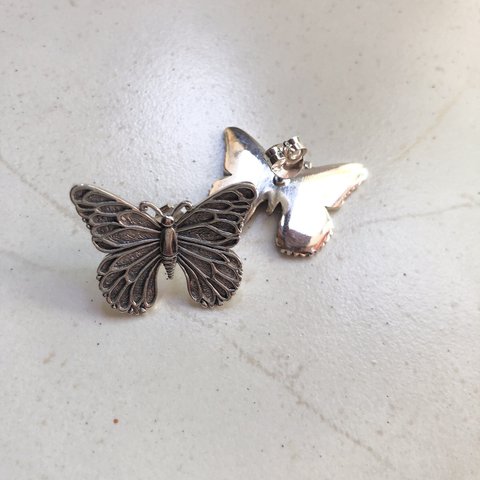 butterfly pierce