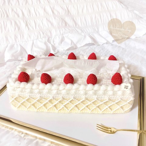 世界にひとつ♡ いちごショートケーキ♡ おしゃれなティッシュカバー