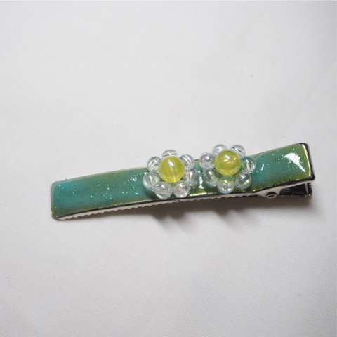 花飾り　（hairpin）