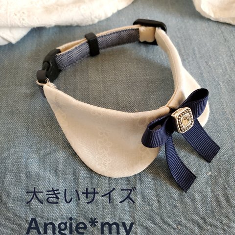 Angie*my　猫さん首輪　大きいサイズ★バイエル(紺×白花)