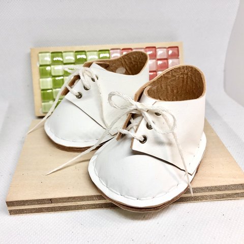 革細工　ぬいぐるみブーツ　7〜8センチ miniature boots.