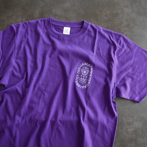 幾何学デザインTシャツ