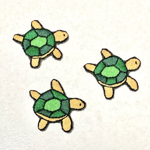 手刺繍 亀(みどり) 刺繍ワッペン シール マグネット