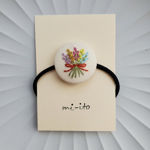 刺繍ヘアゴム🌷　no.824　くるみボタン　💛送料無料💛　