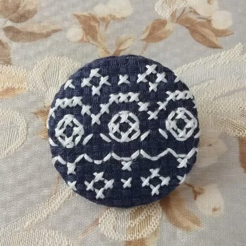 紺色・お花レースの刺繍ブローチ