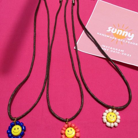 sunny　☺フラワーネックレスチョーカー　WHITE