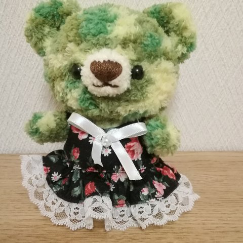 もこもこクマの編みぐるみの洋服