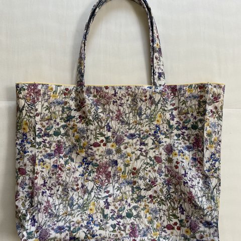 マチ付きバッグ*Lサイズ*リバティ* Wild Flowers*イエロー*33×40×12㎝