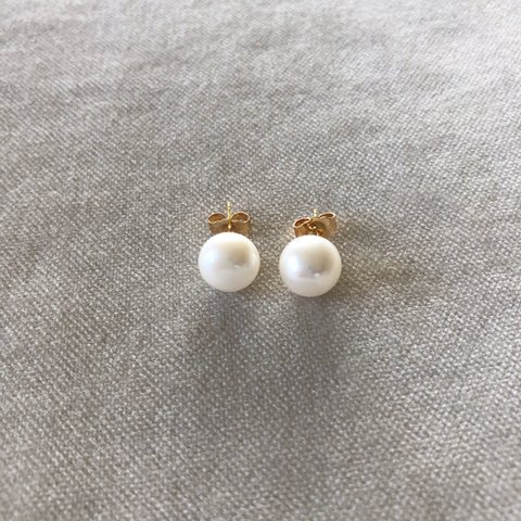 Fresh Water Pearl Stud Earrings 一粒淡水パールピアス