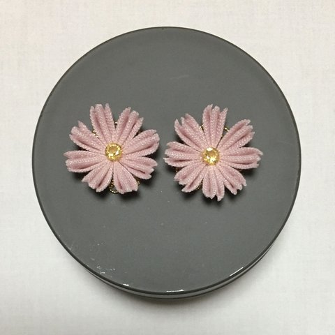 リネンの秋桜ピアス