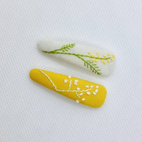 50%オフ　刺繍　ヘアピン 2個セット　パッチンピン