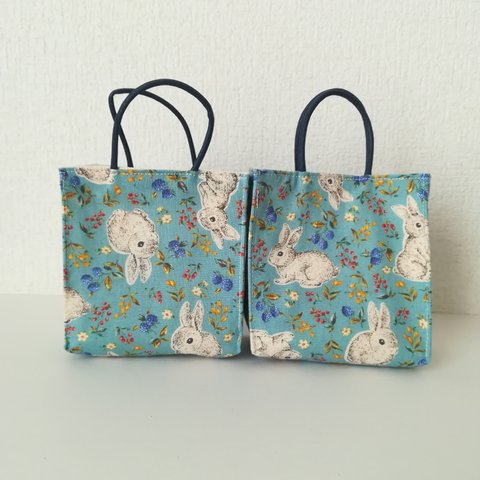 紙袋風ギフトバッグ2点セット＜うさぎ＆木の実　RABBIT & BOTANICAL＞青緑 blue-green 