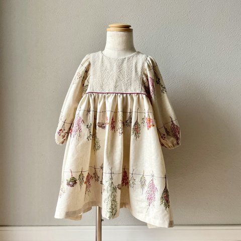 puffed sleeves dress／mOmen-t・swag／ワンピース