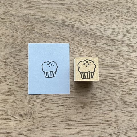 【マフィン】イラストはんこ　2cm角　ラバースタンプ348