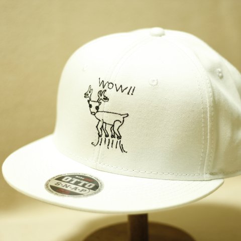 びっくりSHIKA Cap ホワイト