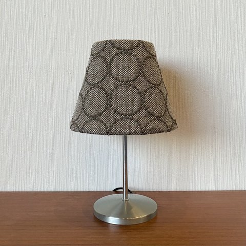 kvadrat×皆川明 アンブレラランプ　ベージュ×シルバーフレーム