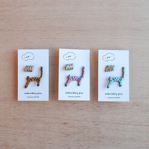 【刺繍pins】チーター （刺繍ブローチ・ピンバッジ)