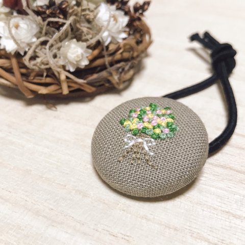 刺繍ヘアゴム  ・花束・　※一点ものになります